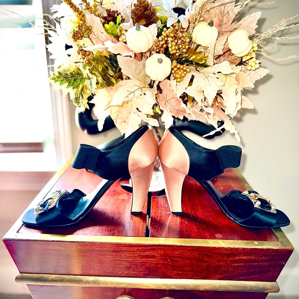 STUNNING!! Prada Black and Gold High Heels with Chic Design from Neiman Marcus